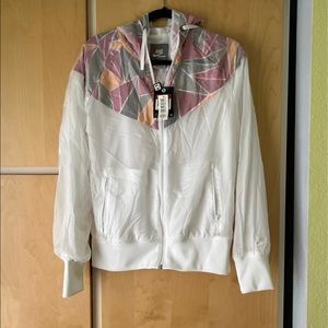 Brand New Nike Windrunner Jacket - unisex